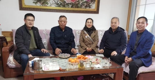 政企同心送温暖 真情关爱暖兵心——青岛青陇原农产品开发有限公